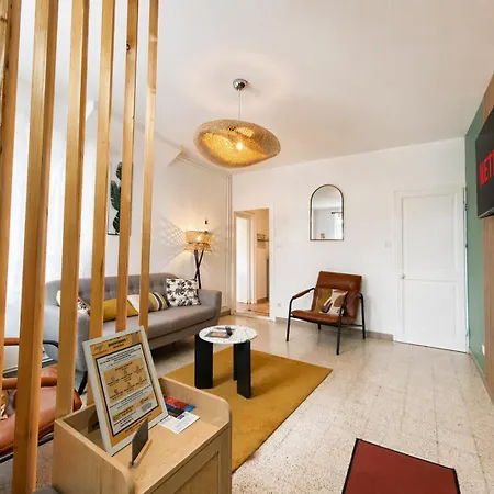 Le Cocon Du Haut-pont - Parking Gratuit, Ideal Groupe, Proche Gare Apartment